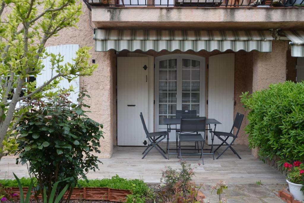 Superbe T2 Lumineux 3*** 10 Mn A Pied De La Plage Apartment Le Pradet Exterior photo